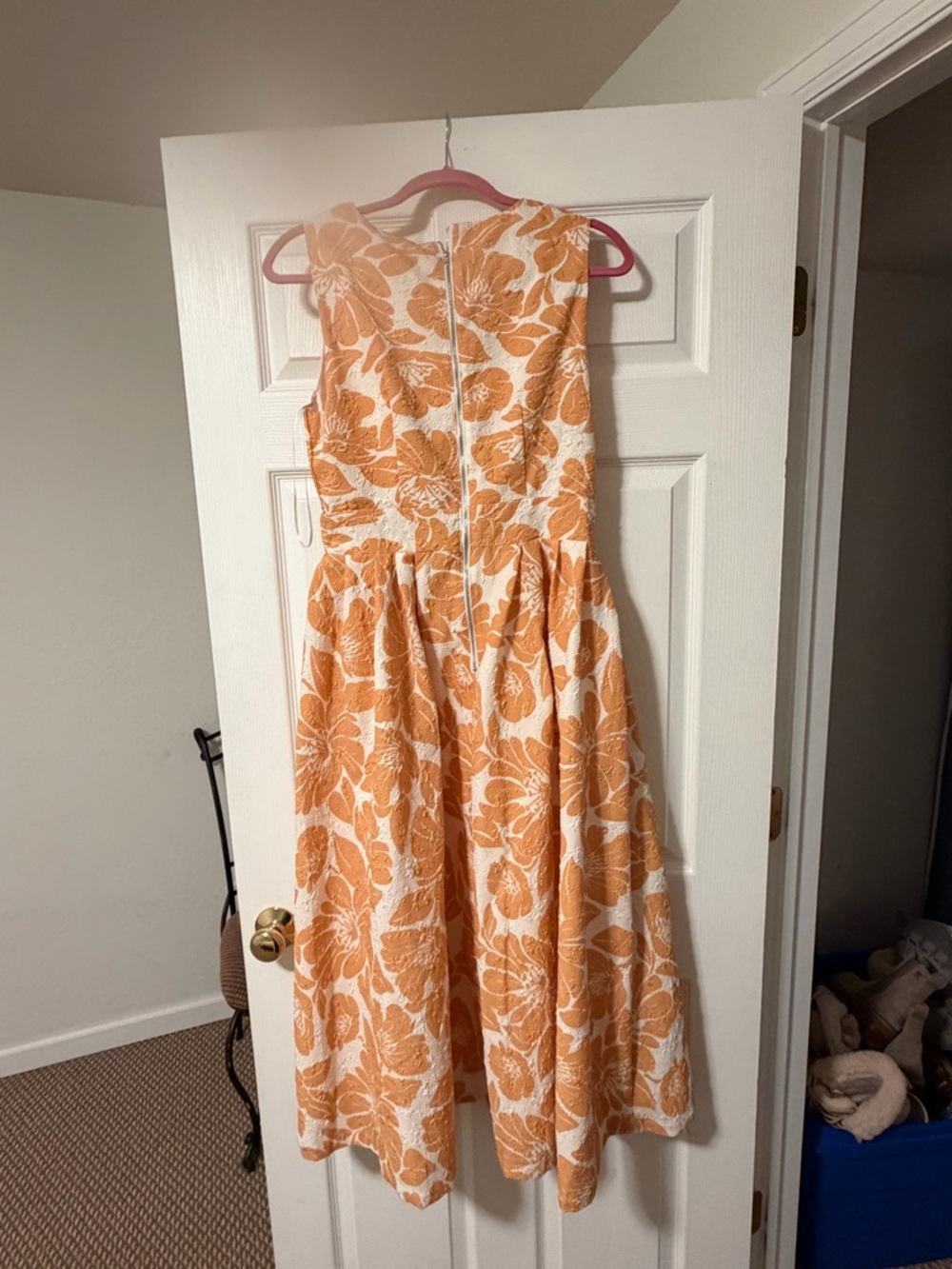 Floral Yellow Sleeveless Midi Dress with V-Neck - Picture 4 of 4